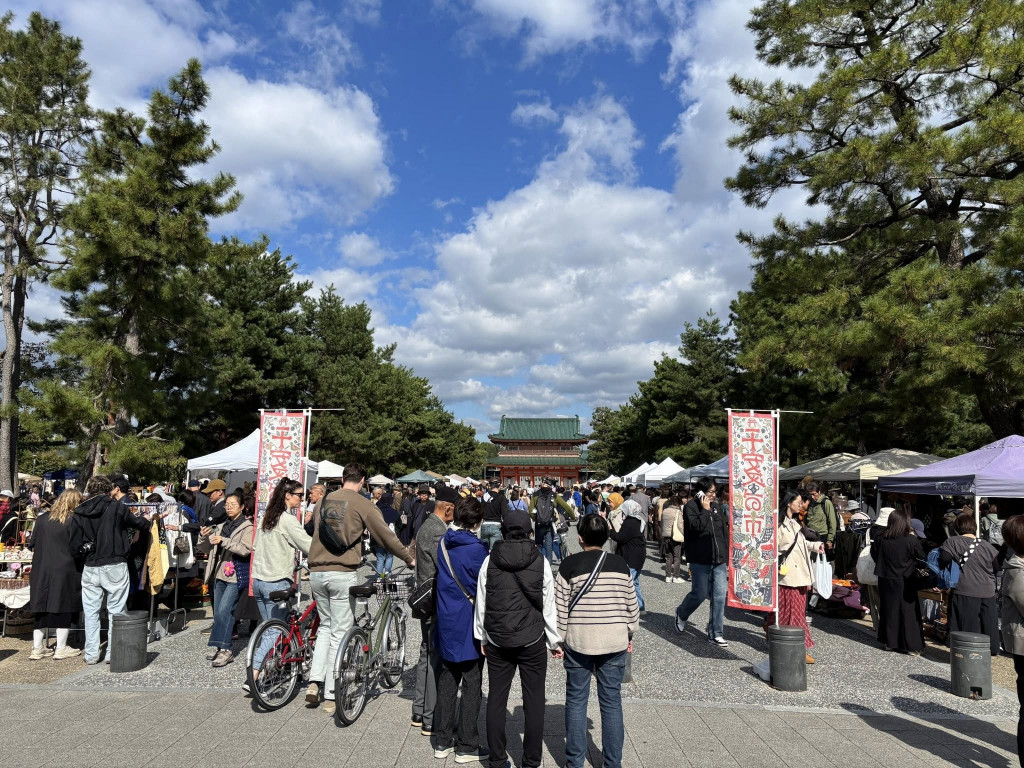 571326852_1289378549656689_7395444475386525871_n